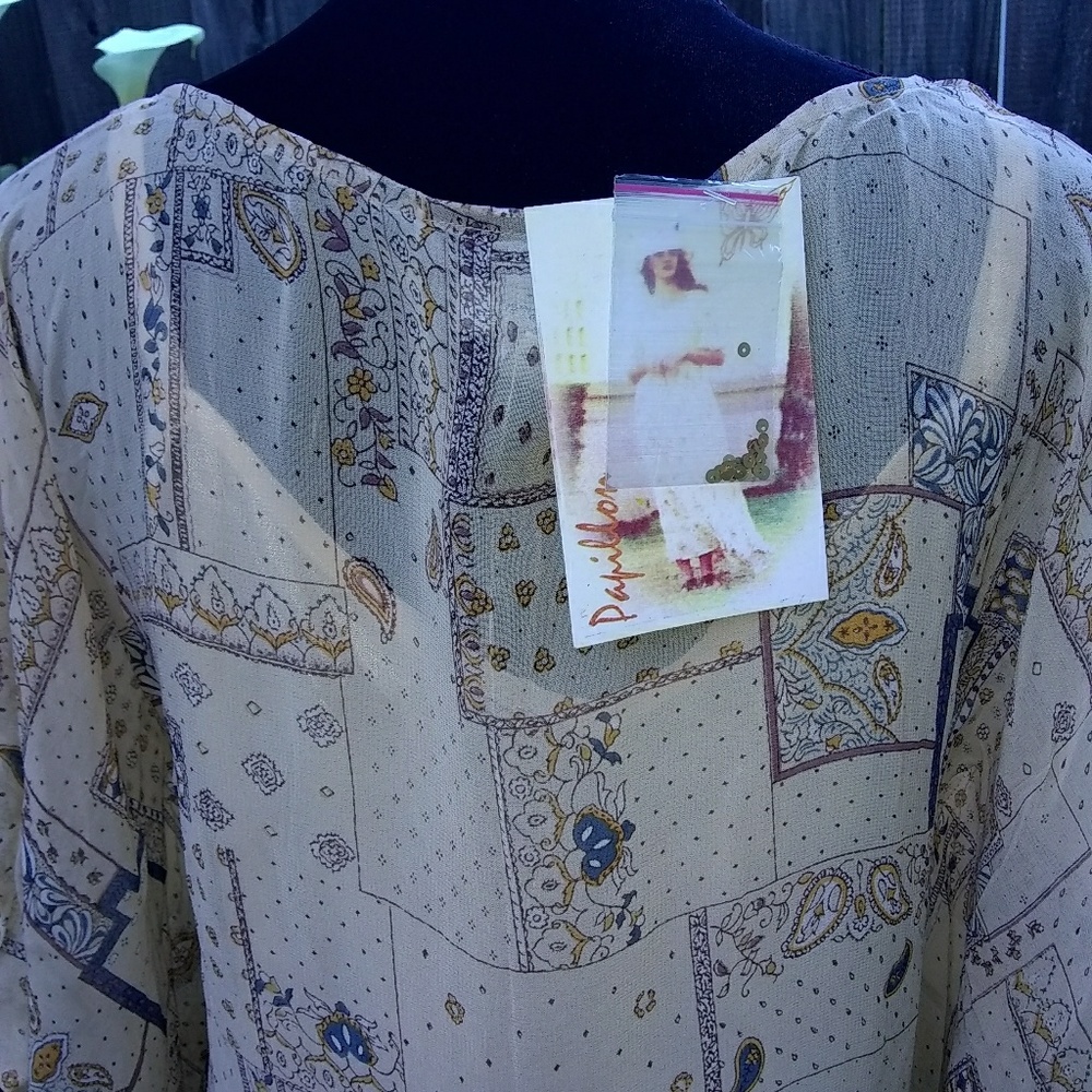 BoHo Top - Picture 3 of 6
